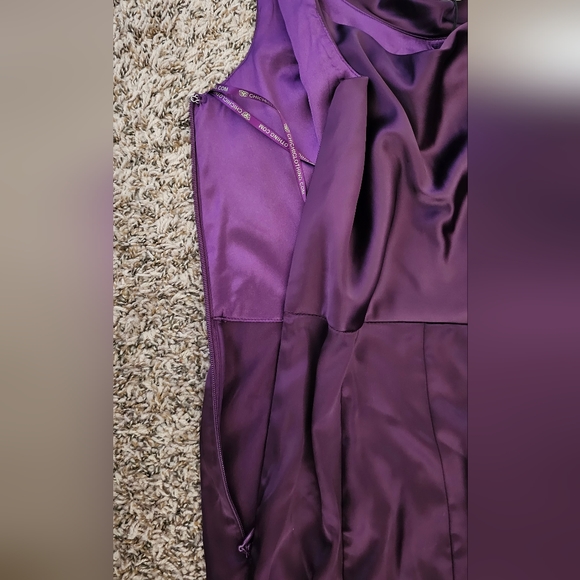 Chi chi London nwt dress, size 8 - Picture 3 of 10